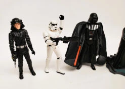 Hasbro Star Wars IMPERIALS Darth Vader, Stormtrooper, Emperor, Gunner And Commander Action Figure Lot -Hasbro 20230513 150220 13135.1684008038