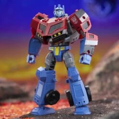 Hasbro Transformers Generations Legacy United Voyager Animated Universe Optimus Prime Action Figure -Hasbro 5010996192189c