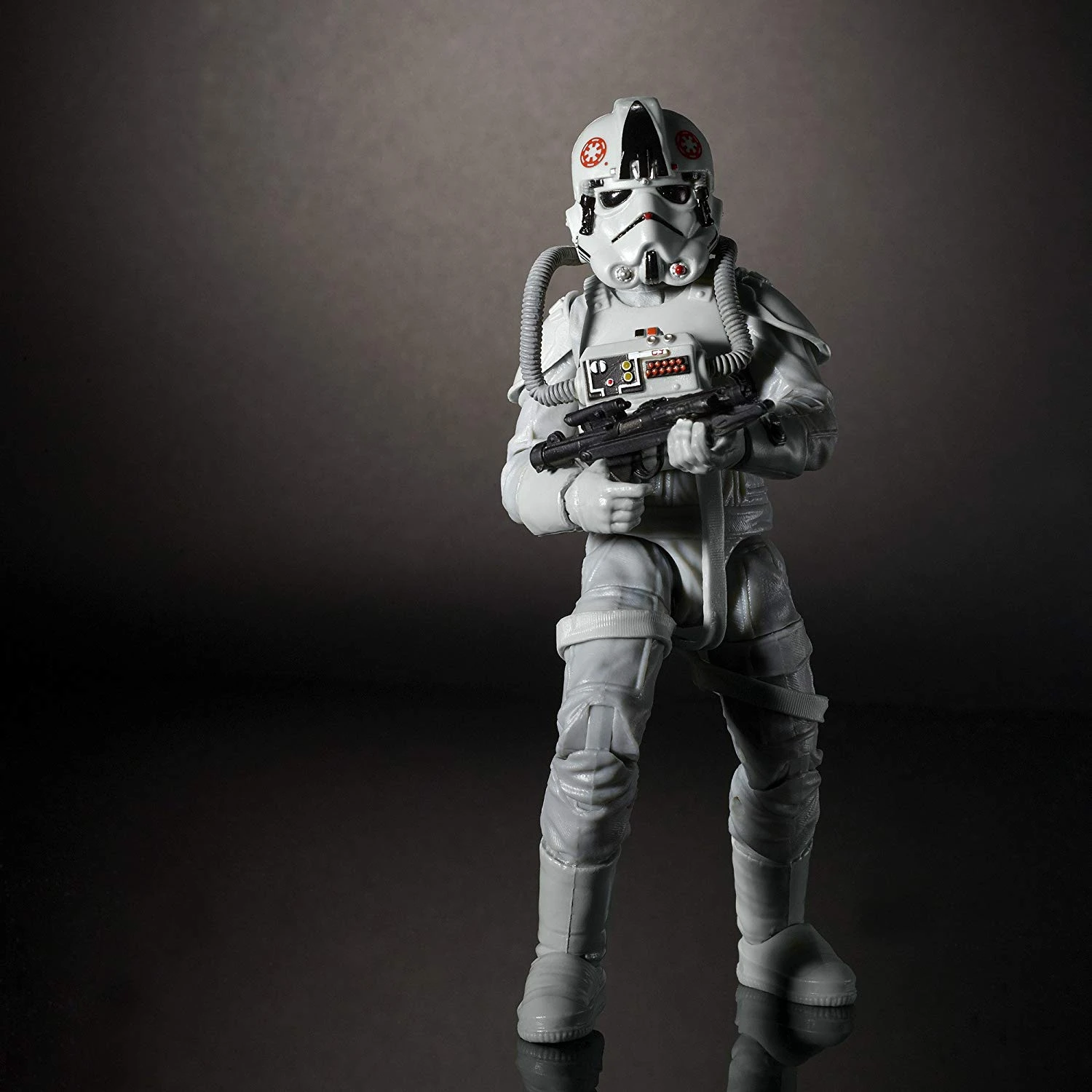 Hasbro Star Wars The Black Series #31 AT-AT Pilot 6 Inch Action Figure 5 Hasbro Star Wars The Black Series #31 AT-AT Pilot 6 Inch Action Figure - Image 3