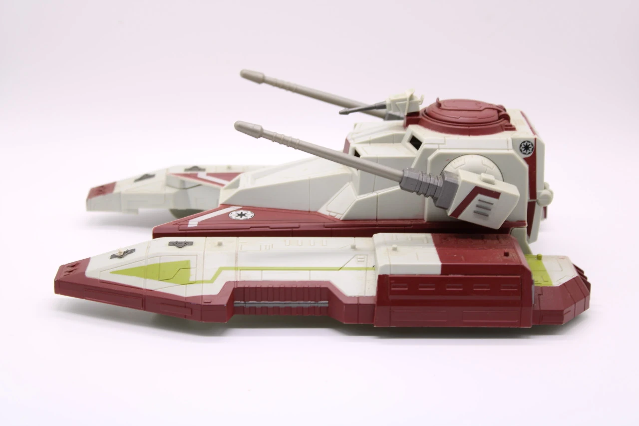 Hasbro Star Wars Clone Wars Republic Fighter Tank (No Package) 8 Hasbro Star Wars Clone Wars Republic Fighter Tank (No Package) - Image 6