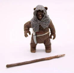 Hasbro Star Wars 30th Anniversary Ewok Warriors Romba And Graak Action Figure (No Package) -Hasbro IMG 7399 77567.1638716324
