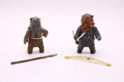 Hasbro Star Wars 30th Anniversary Ewok Warriors Romba And Graak Action Figure (No Package) -Hasbro IMG 7401 92663.1638716324